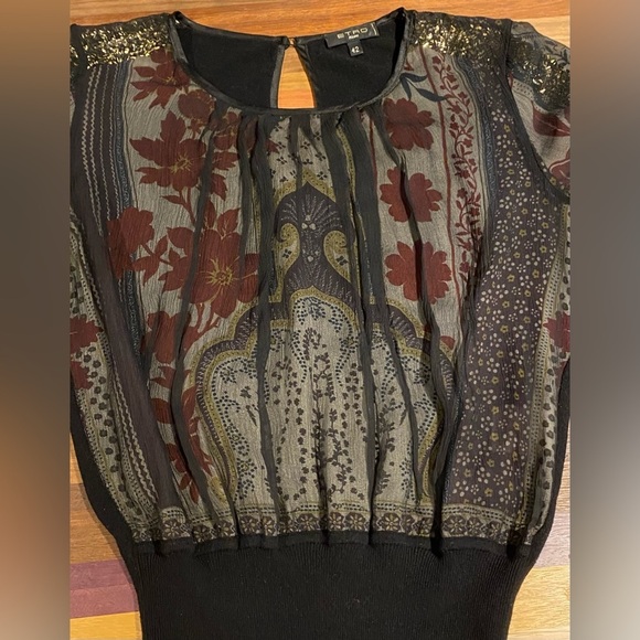 Etro black top with sheer overlay and sequins, size 42 - Picture 4 of 8
